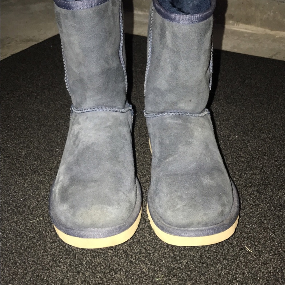 Authentic Uggs - image 4